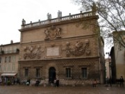 2007_04_13_002_provence_avignon_hotel_des_monnaies