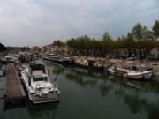 2007_04_14_025_provence_beaucaire_canal_du_rhone_a_sete