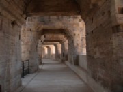 2007_04_16_016_provence_arles_amphitheatre