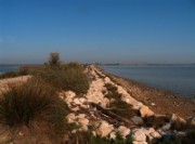 2007_04_17_017_provence_digue_a_la_mer