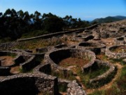 2007_08_21_031_espagne_a_garda_citania_de_santas_trega