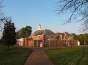 2008_04_22_084_londres_kensington_gardens_serpentine_gallery