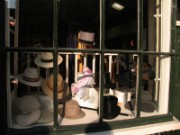 2008_04_23_074_londres_st_jame's_street_lock's