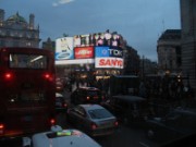 2008_04_25_097_londres_picadilly_circus
