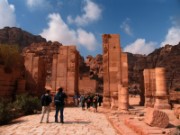 2008_10_28_127_jordanie_petra_rue_a_colonnade