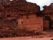 2008_10_28_130_jordanie_petra_qasr_al_bint