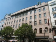 2009_04_19_039_prague_banque