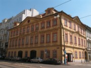 2009_04_19_050_prague_palais_baroque