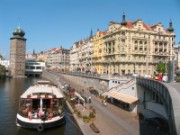 2009_04_19_069_prague_quai_mazaryk