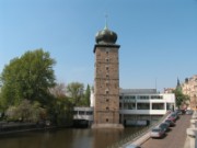 2009_04_24_019_prague_chateau_d_eau