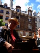 2011_06_25_003_acl_contrescarpe_rue_mouffetard