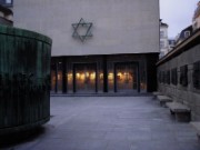 2011_12_29_015_paris_marais_memorial_de_la_shoah