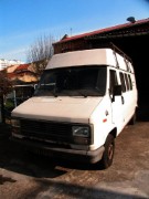 2012_03_20_peugeot_j5