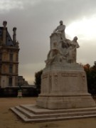 2012_10_19_001_fiac_tuileries_monument_jules_ferry