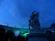 2014_07_26_044_versailles_bosquet_de_la_colonnade_pluton_enleve_proserpine_a_la_terre