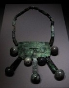 2015_02_04_028_expo_mayas_collier_de_jade