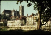 1965_08_raymond_j19_auxerre_cathedrale_st_etienne